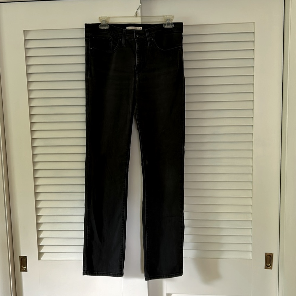 Levi’s 314 Shaping Straight Jeans W30 L34